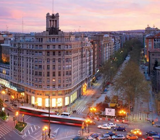 Estiloso Estudio En Gran Via, Vistas Al Huerva * サラゴサ